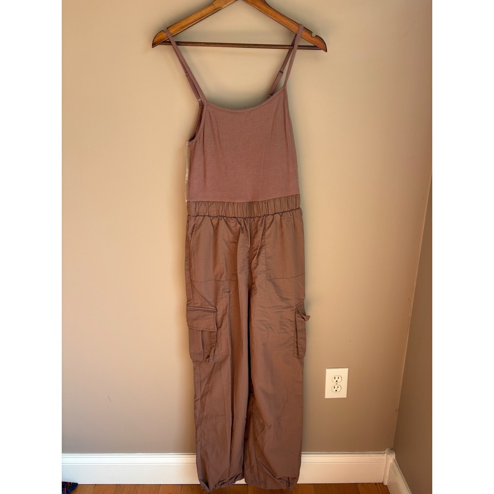 No Boundaries Women Twilight Mauve Cargo Jumpsuit Ribbed Knit Cami Wide Leg S